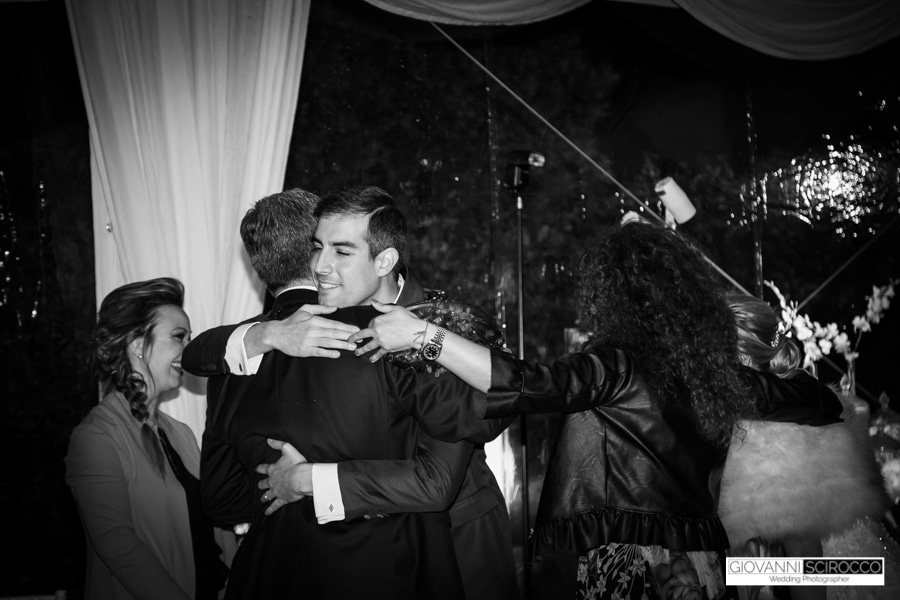 abbracci famiglia Sposi