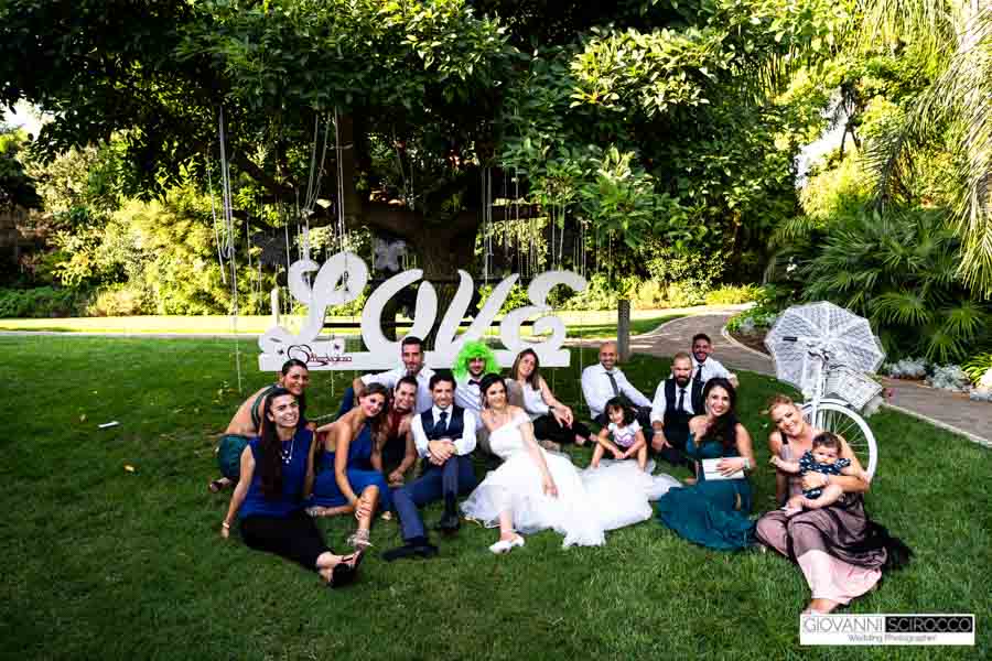 foto di gruppo sposi