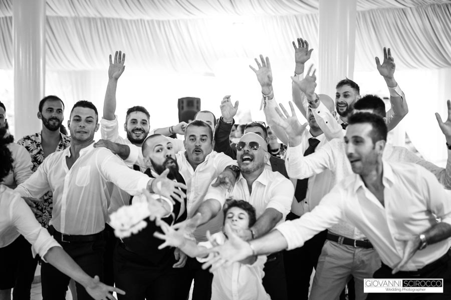 lancio della giarrettiera